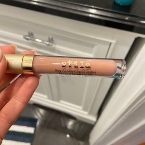 STILA STAY ALL DAY LIQUID LIPSTICK IN CARAMELLO